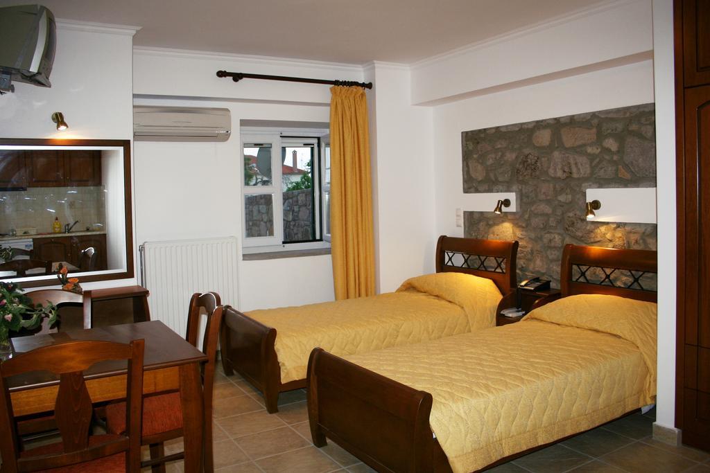 Artemis Traditional Hotel Myrina Exterior photo